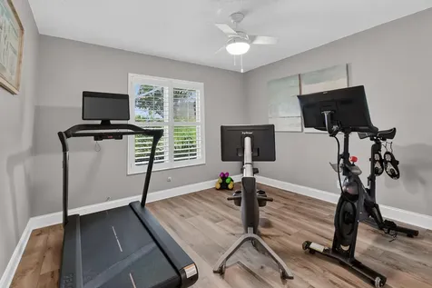 252 Coconut Point Jupiter FL 33458