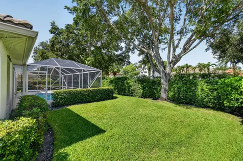 252 Coconut Point Jupiter FL 33458