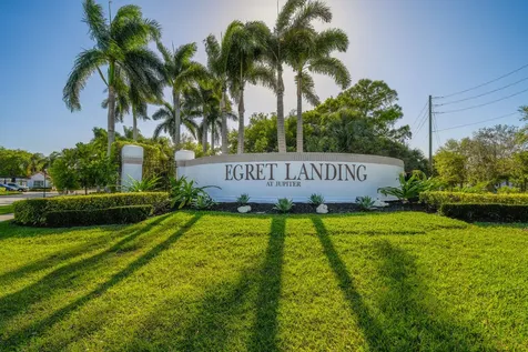 252 Coconut Point Jupiter FL 33458