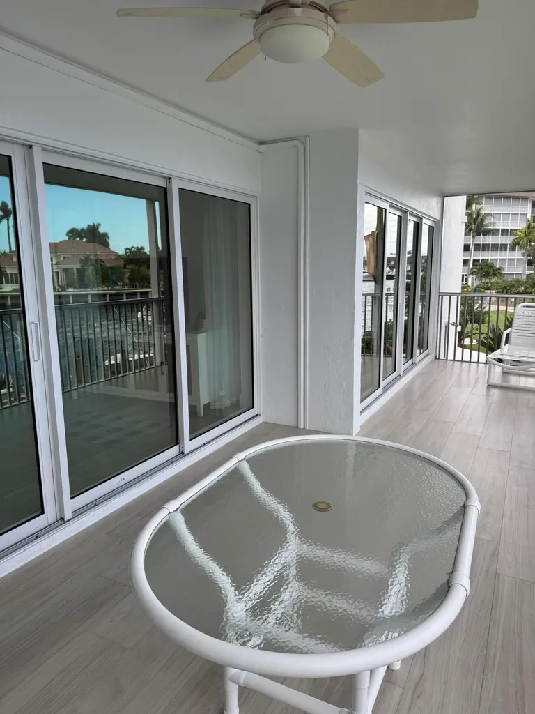 390 N Federal Highway Deerfield Beach FL 33441