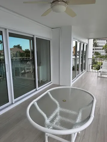 390 N Federal Highway Deerfield Beach FL 33441