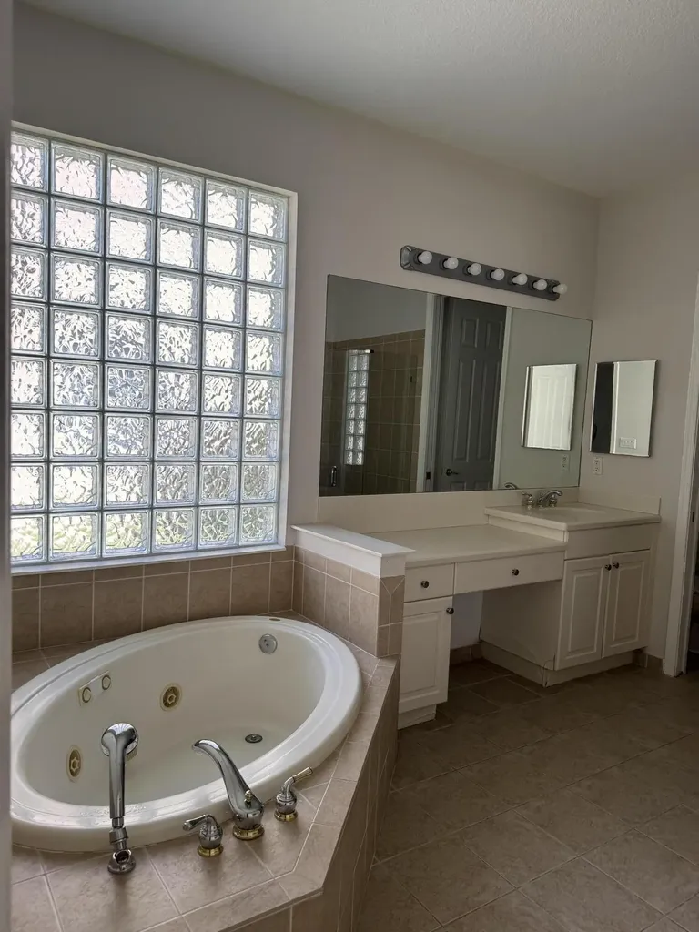 2264 Newport Isle Boulevard Port St Lucie FL 34953