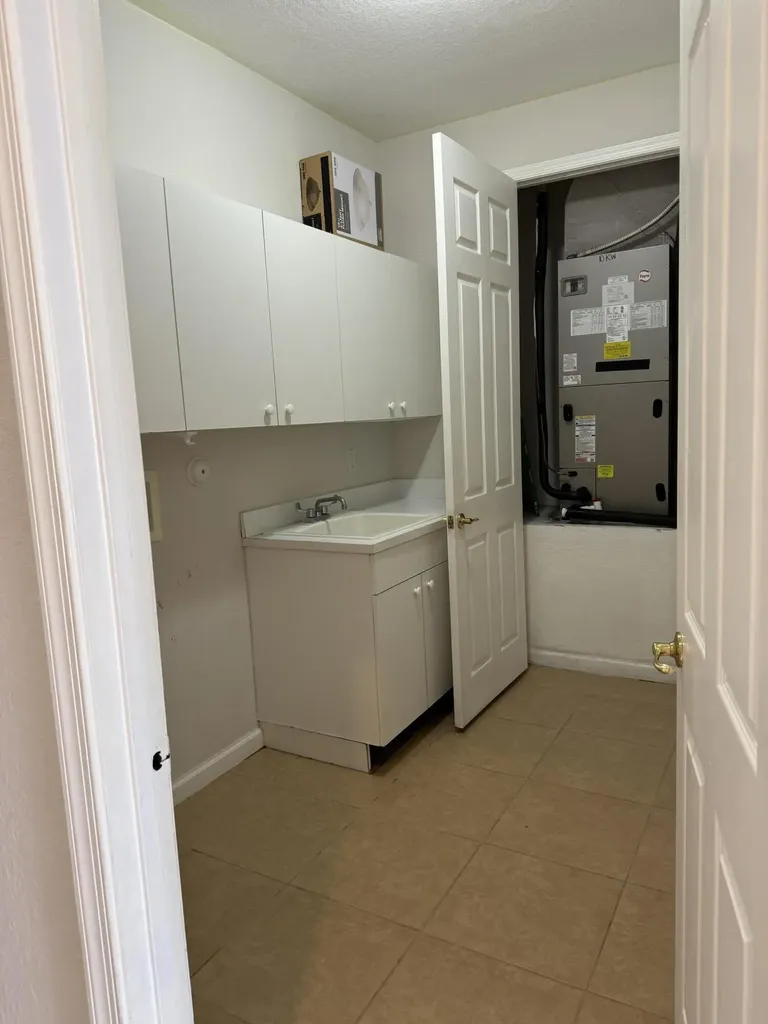 2264 Newport Isle Boulevard Port St Lucie FL 34953