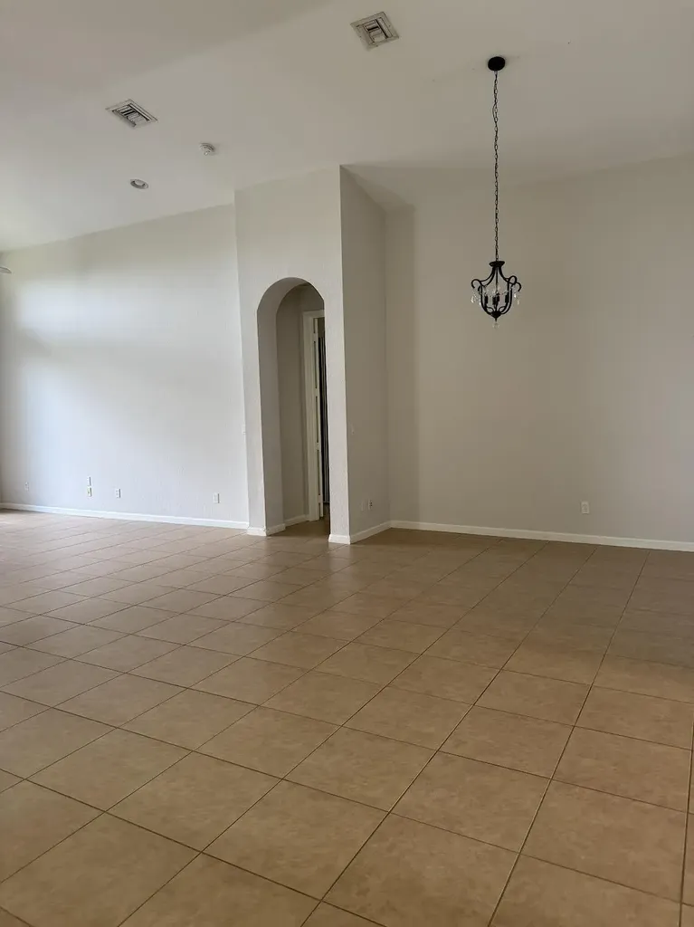 2264 Newport Isle Boulevard Port St Lucie FL 34953