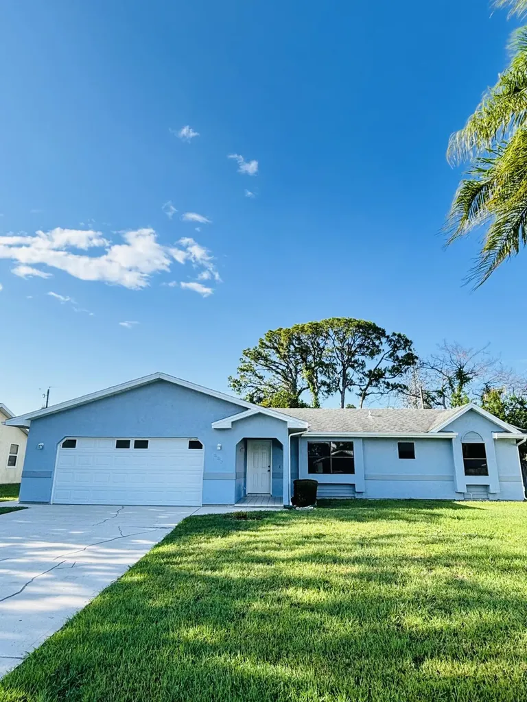337 NW Tyler Avenue Port St Lucie FL 34983