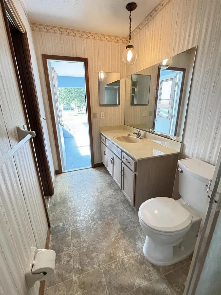 337 NW Tyler Avenue Port St Lucie FL 34983