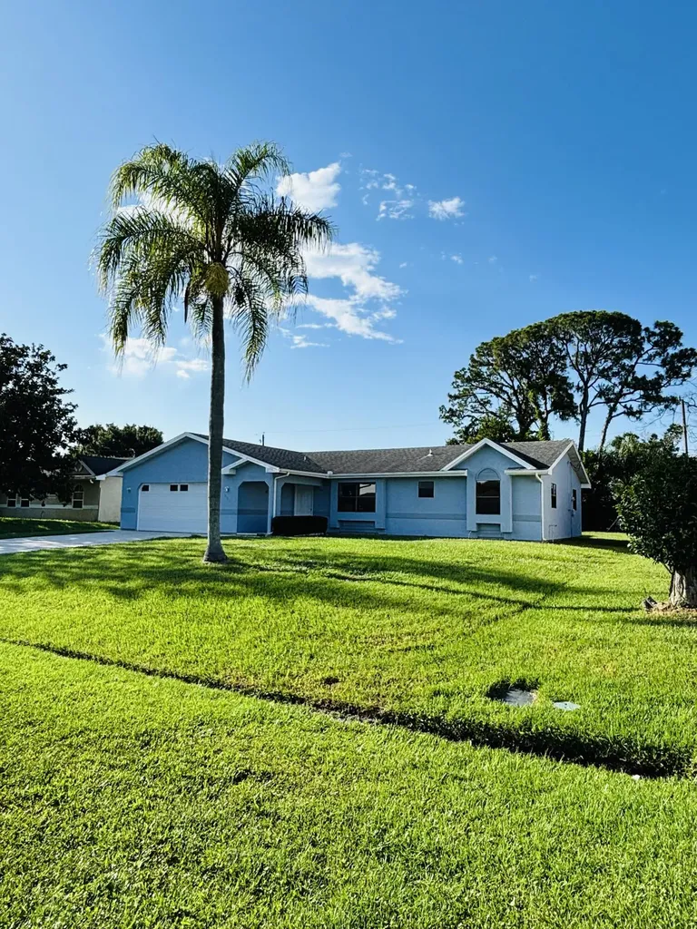 337 NW Tyler Avenue Port St Lucie FL 34983