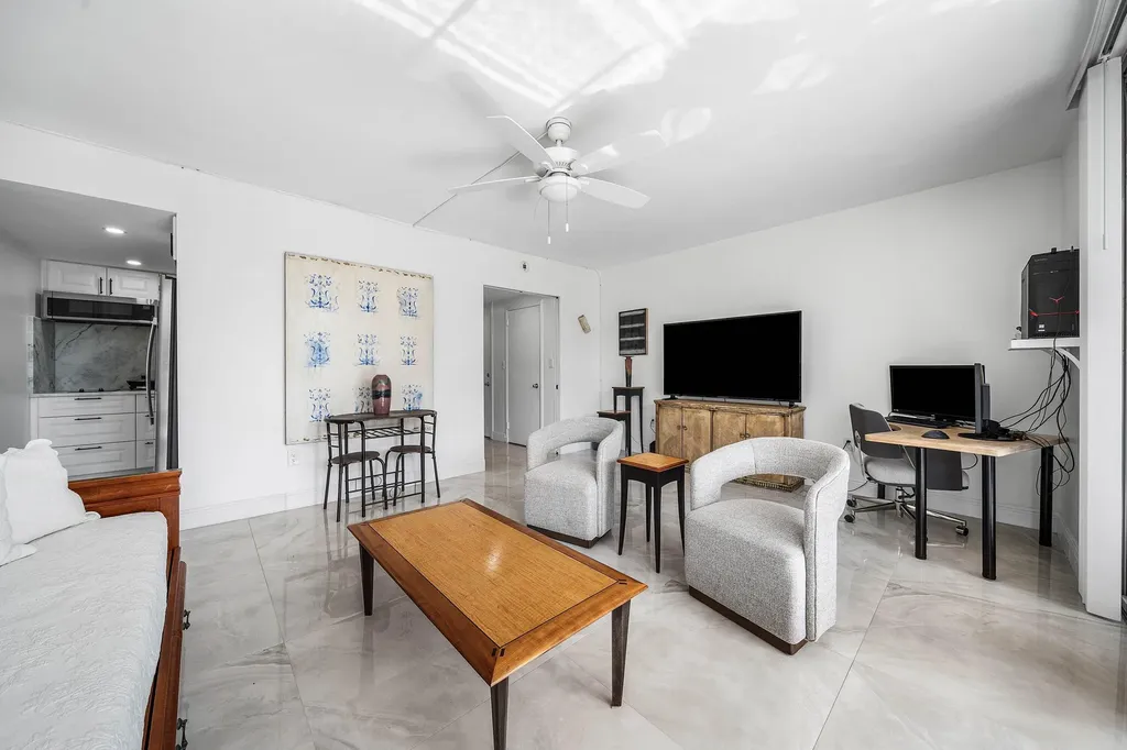 15 S Golfview Road Lake Worth FL 33460