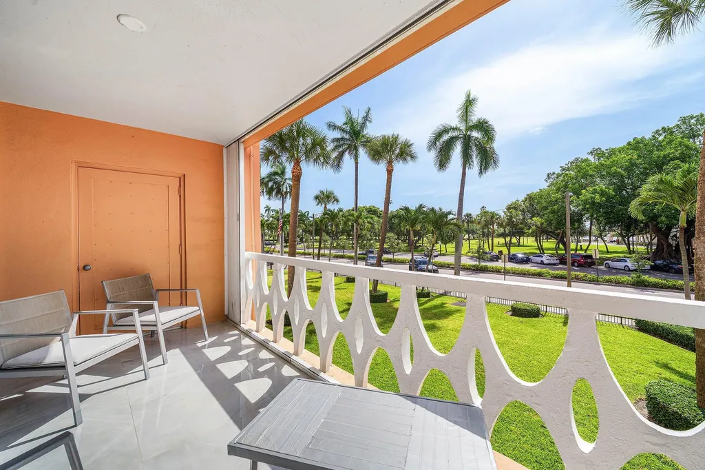 15 S Golfview Road Lake Worth FL 33460