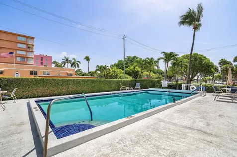 15 S Golfview Road Lake Worth FL 33460