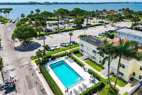 15 S Golfview Road Lake Worth FL 33460