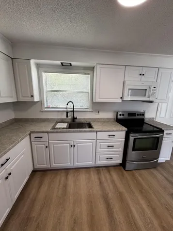 1464 W 32nd Street Riviera Beach FL 33404