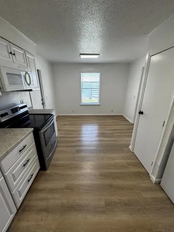 1464 W 32nd Street Riviera Beach FL 33404