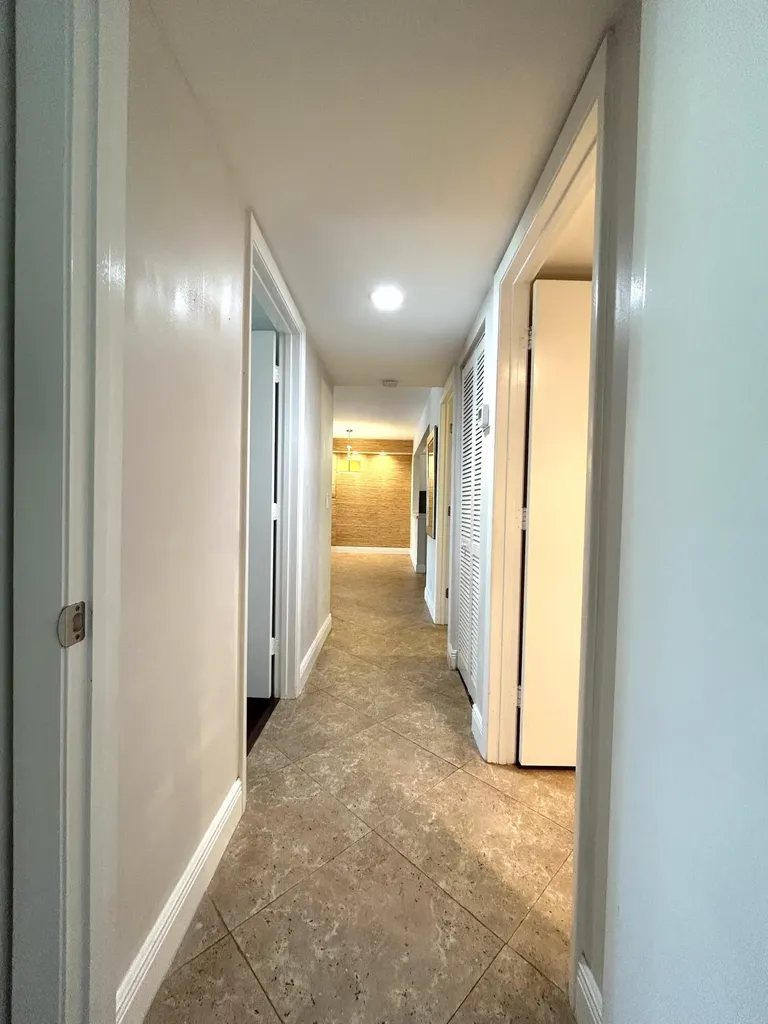 13830 Oneida Drive Delray Beach FL 33446