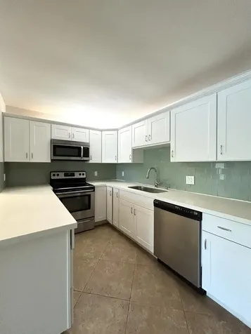 13830 Oneida Drive Delray Beach FL 33446
