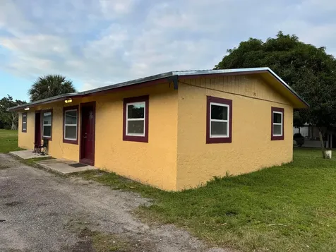 1312 Edgewood Terrace Fort Pierce FL 34950