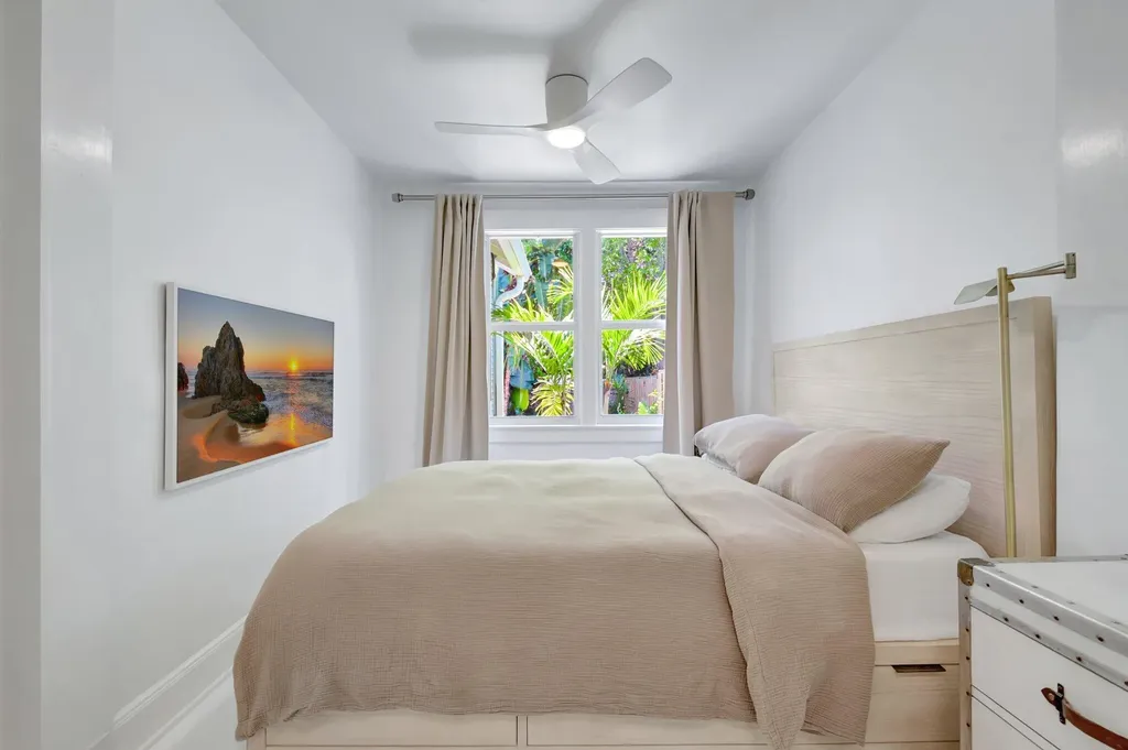 220 S L Street Lake Worth Beach FL 33460