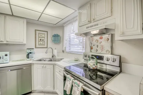 18081 SE Country Club Drive Jupiter FL 33469
