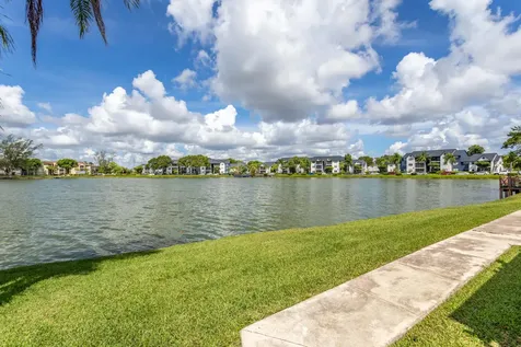 639 Banks Road Margate FL 33063