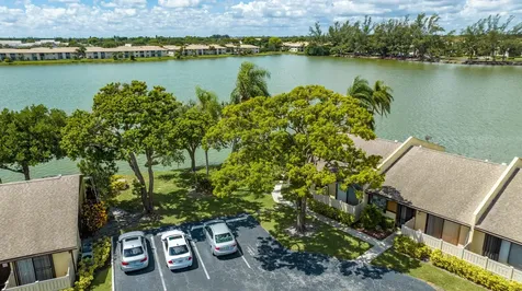 639 Banks Road Margate FL 33063