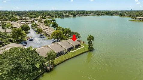 639 Banks Road Margate FL 33063