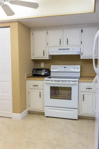 7680 NW 18th Street Margate FL 33063