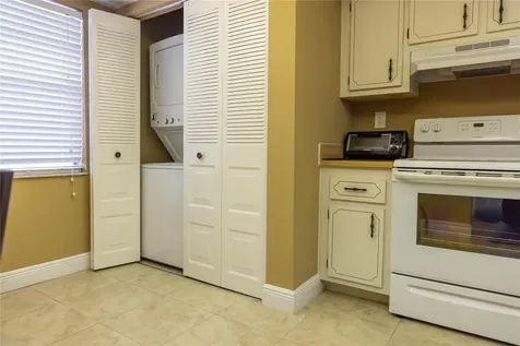 7680 NW 18th Street Margate FL 33063