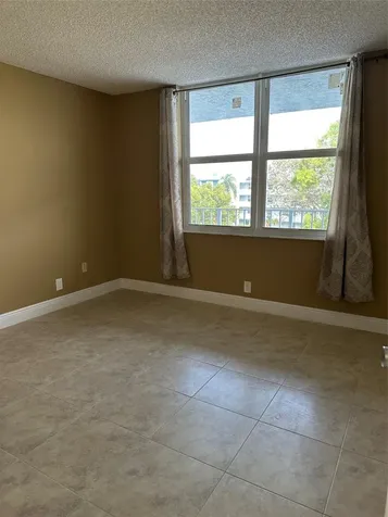 7680 NW 18th Street Margate FL 33063
