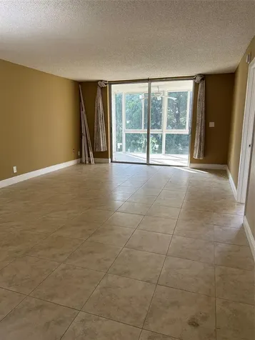 7680 NW 18th Street Margate FL 33063