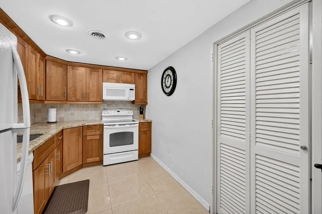 4250 Galt Ocean Drive Fort Lauderdale FL 33308