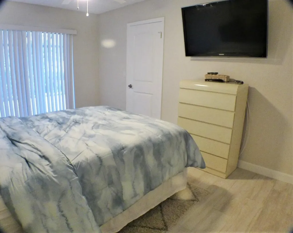 2665 NW 7th Court Delray Beach FL 33445