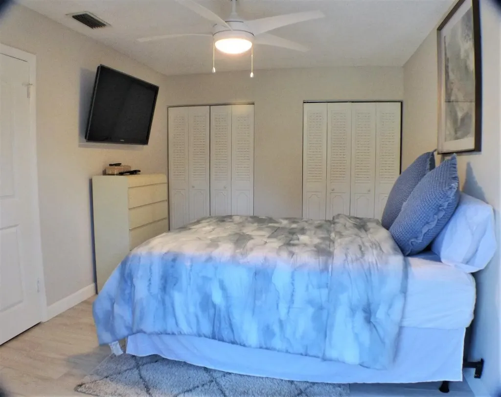2665 NW 7th Court Delray Beach FL 33445