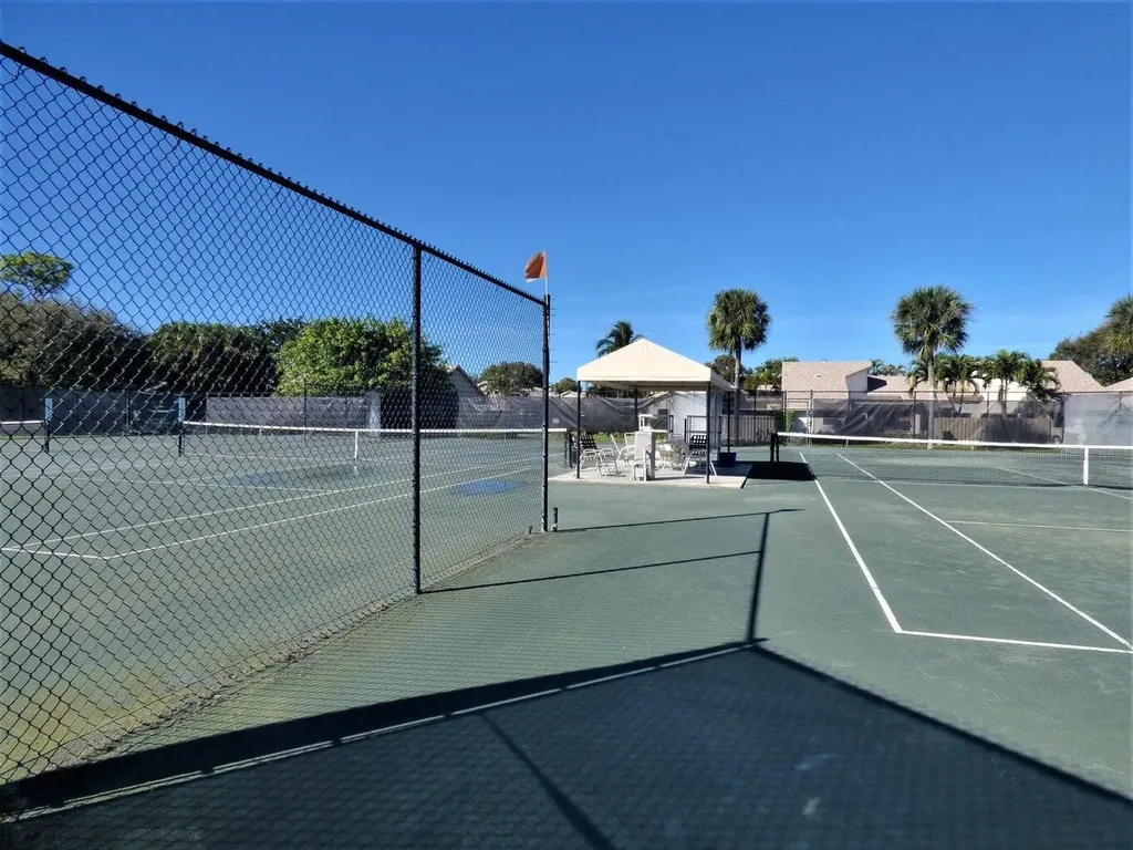 2665 NW 7th Court Delray Beach FL 33445
