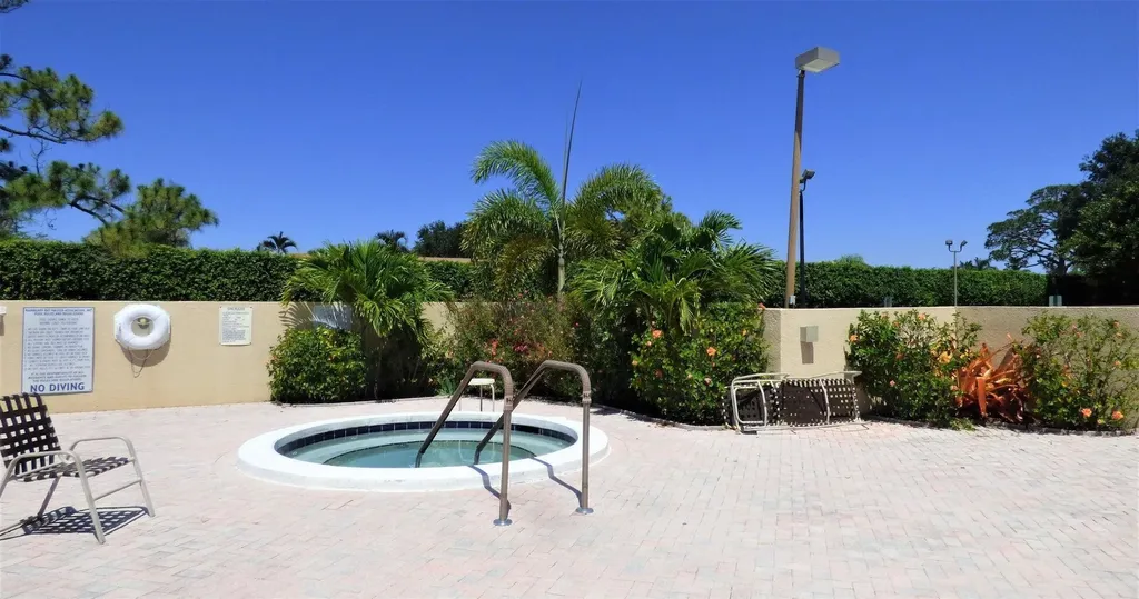 2665 NW 7th Court Delray Beach FL 33445