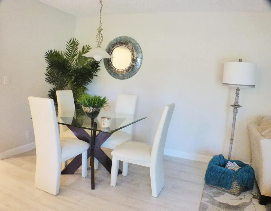 2665 NW 7th Court Delray Beach FL 33445