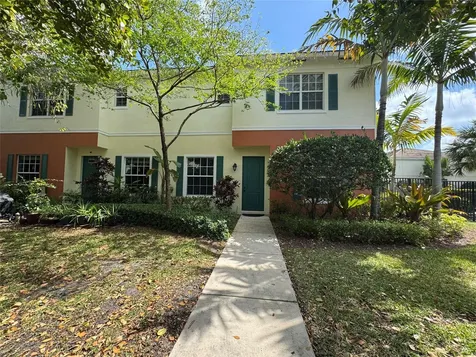 749 SW 3rd Avenue Pompano Beach FL 33060