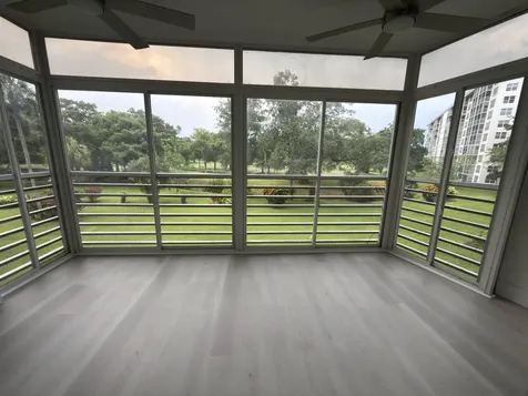 625 Oaks Drive Pompano Beach FL 33069