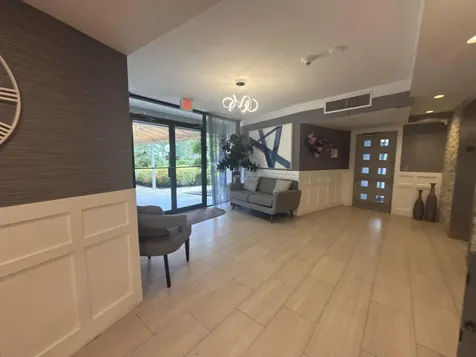 625 Oaks Drive Pompano Beach FL 33069