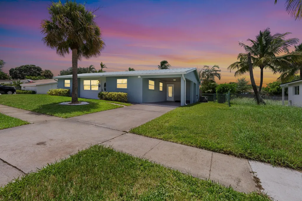 204 Circle E Jupiter FL 33458