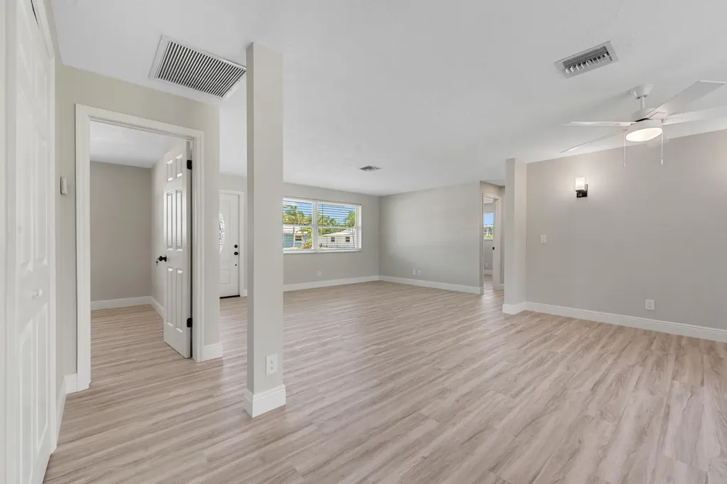 204 Circle E Jupiter FL 33458