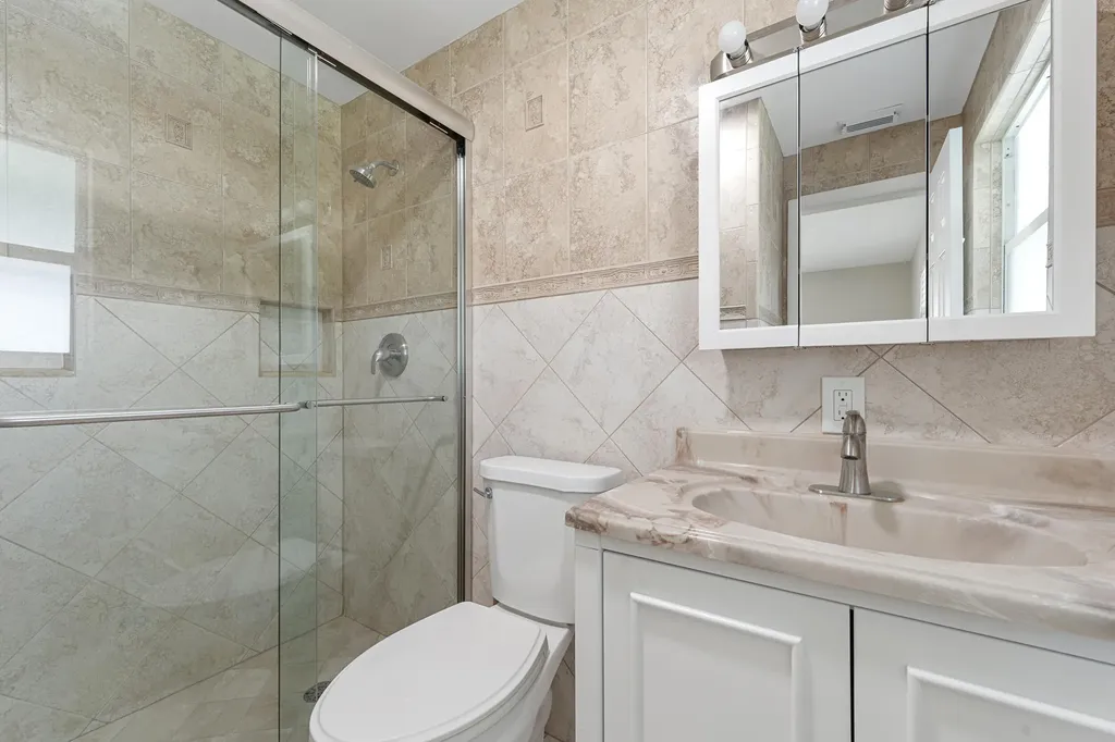 204 Circle E Jupiter FL 33458