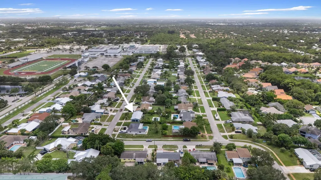 204 Circle E Jupiter FL 33458