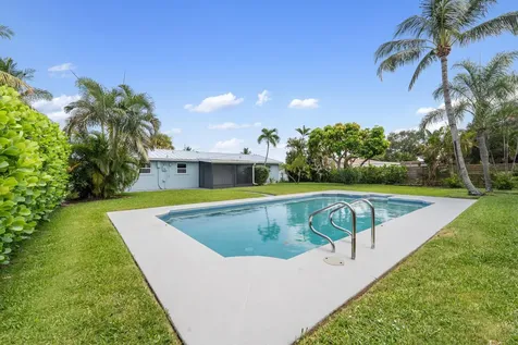 204 Circle E Jupiter FL 33458