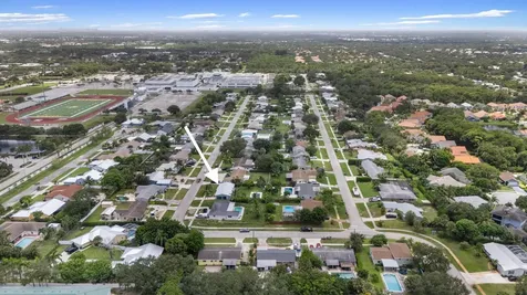 204 Circle E Jupiter FL 33458
