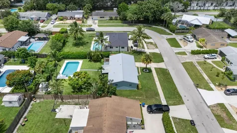 204 Circle E Jupiter FL 33458
