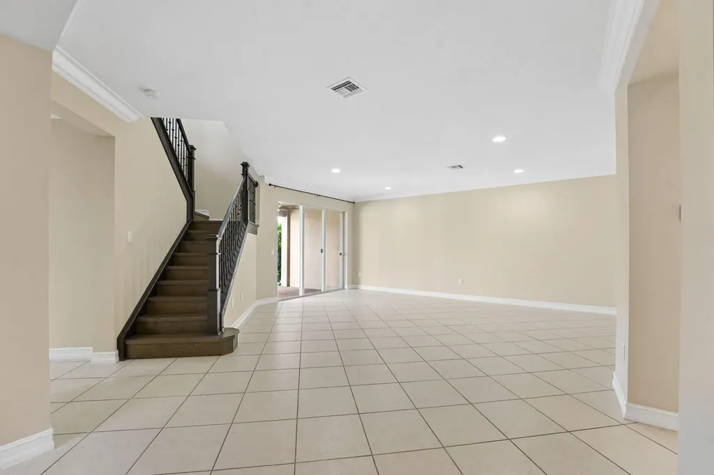 8256 Savara Streams Lane Boynton Beach FL 33473