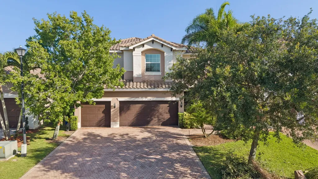 8256 Savara Streams Lane Boynton Beach FL 33473