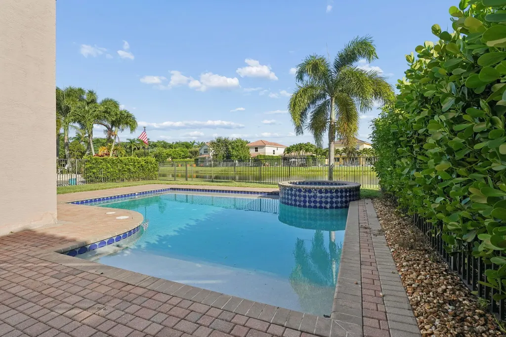 8256 Savara Streams Lane Boynton Beach FL 33473