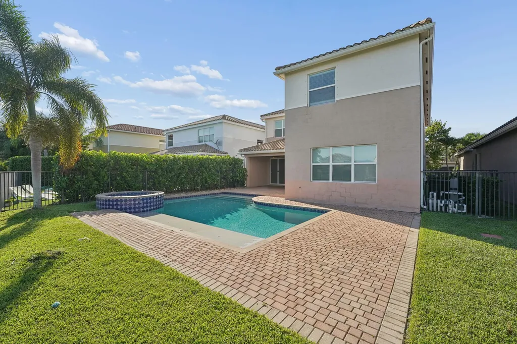 8256 Savara Streams Lane Boynton Beach FL 33473