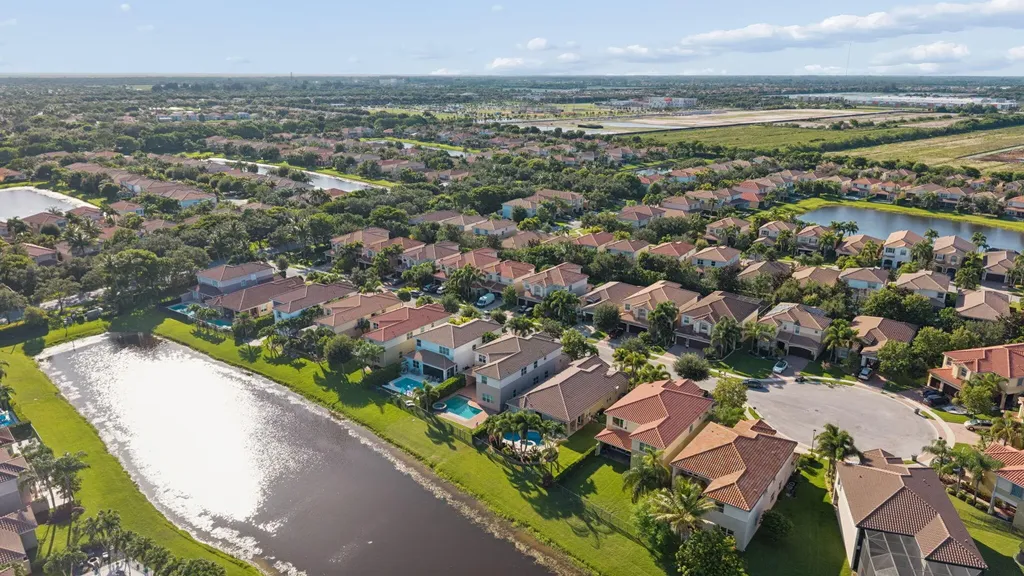 8256 Savara Streams Lane Boynton Beach FL 33473